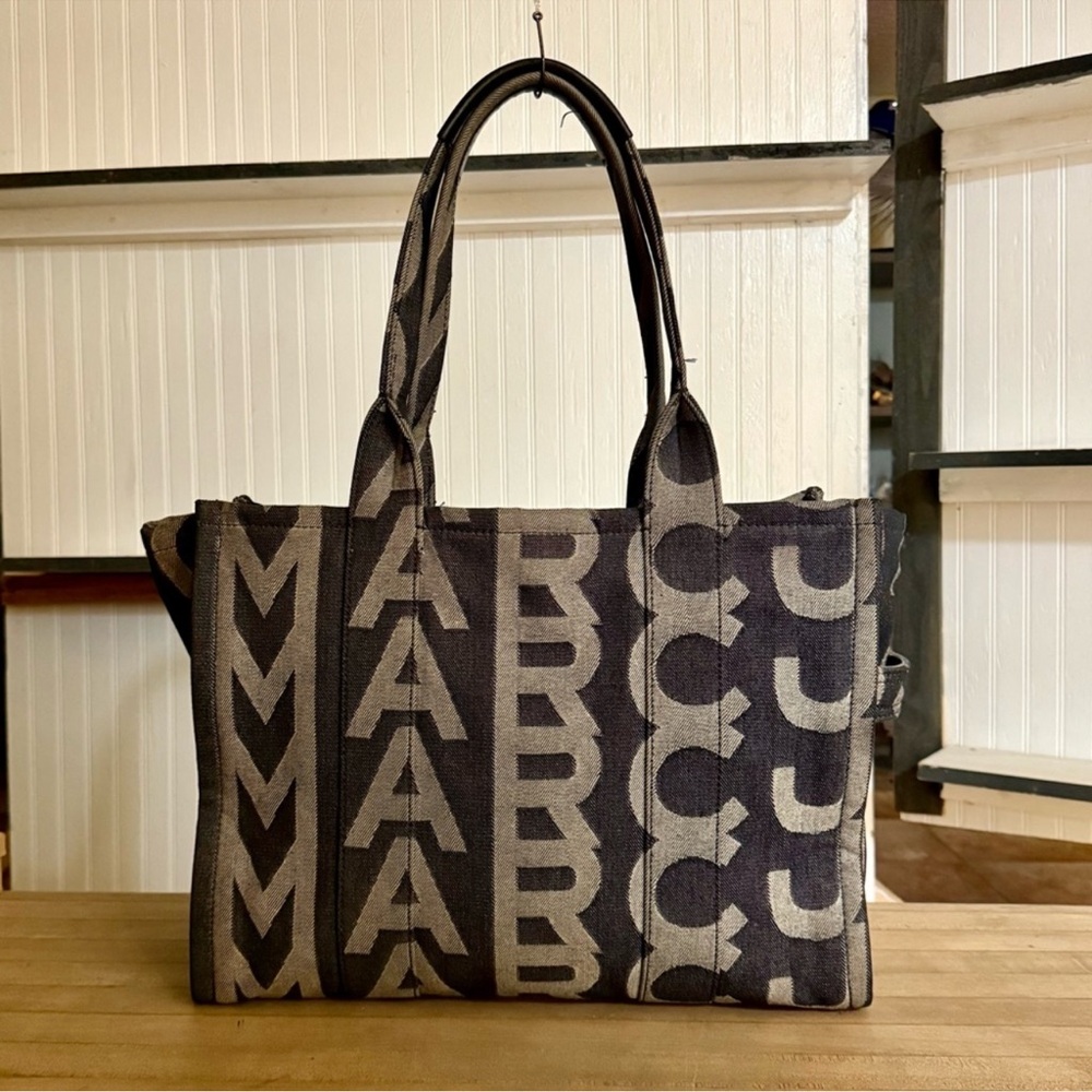 Marc Jacobs denim tote bag - Picture 3 of 11